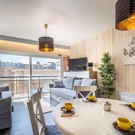 Sunny For Four In Appartement *